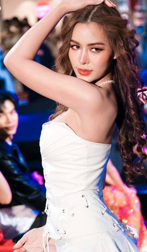 เสริมจมูก 1#1036